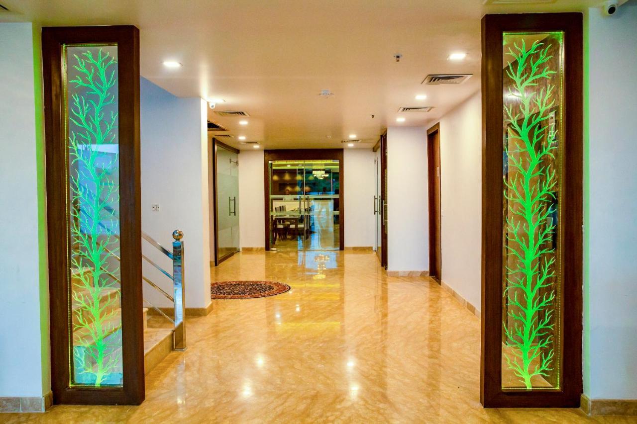 Spree Hotel Agra - Walking Distance To Tajmahal Екстериор снимка